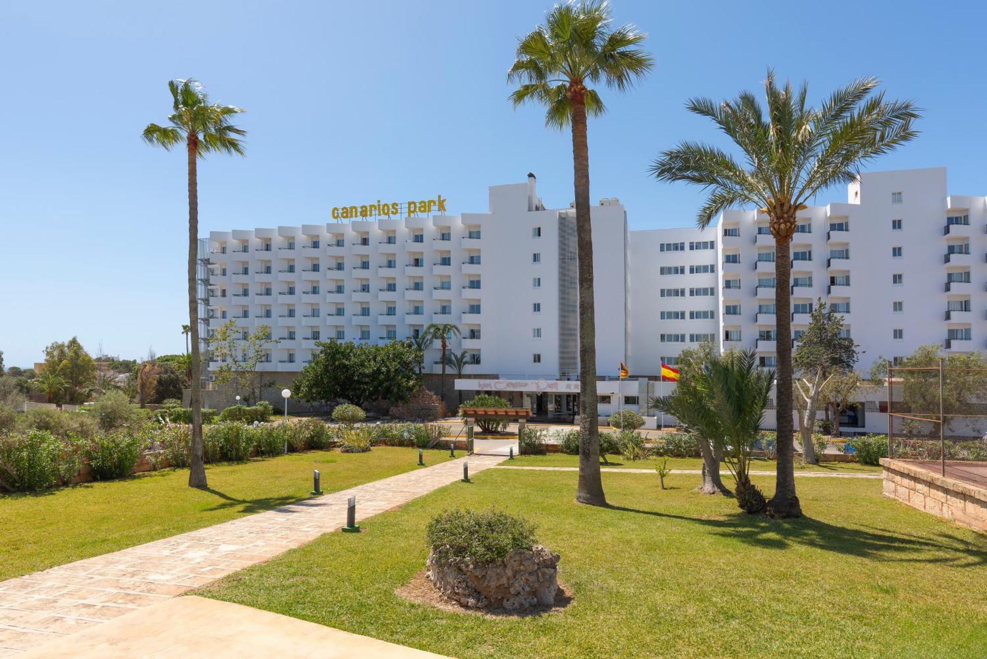 Hsm Canarios Park Calas de Mallorca Bagian luar foto