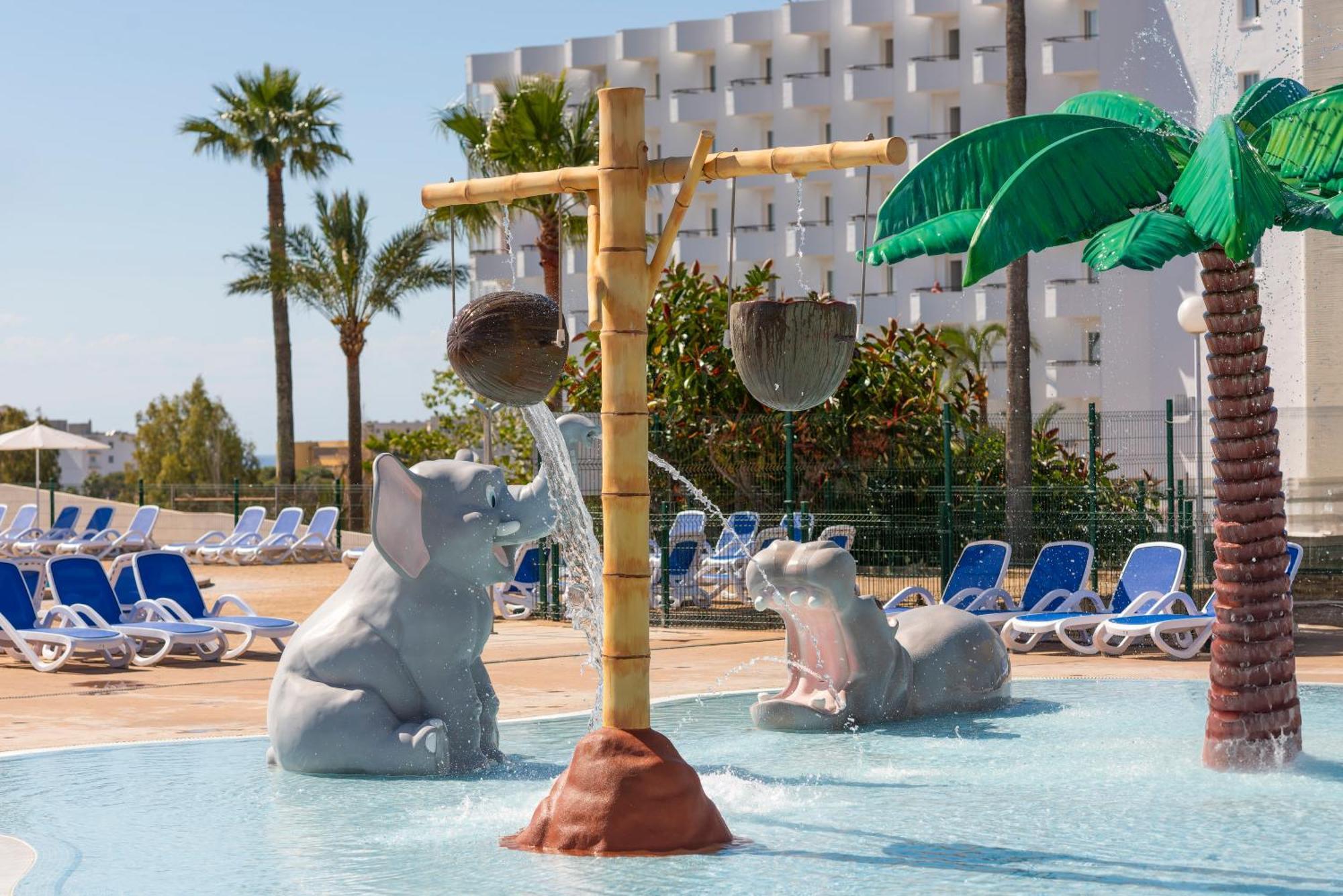 Hsm Canarios Park Calas de Mallorca Bagian luar foto
