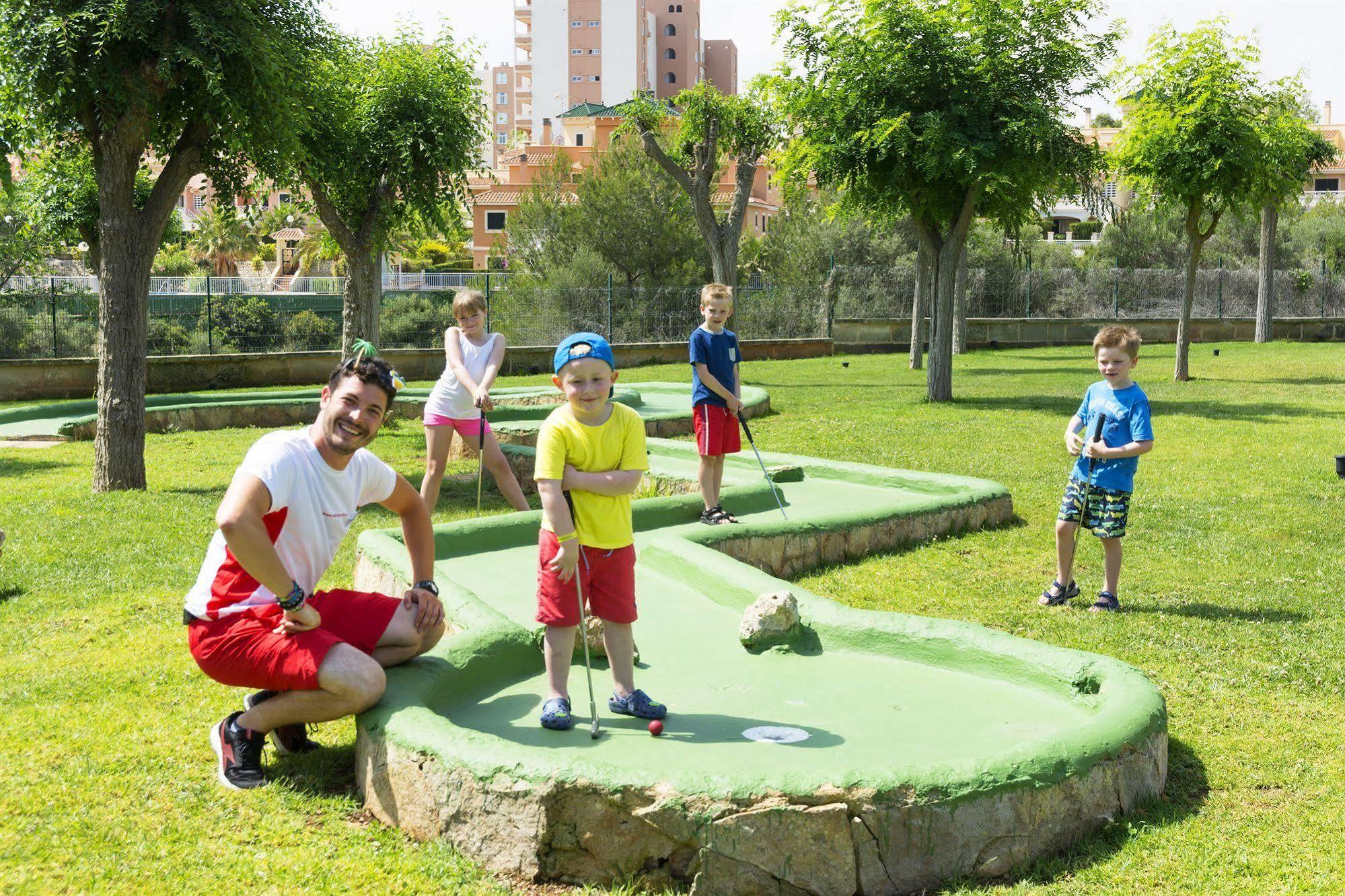 Hsm Canarios Park Calas de Mallorca Bagian luar foto